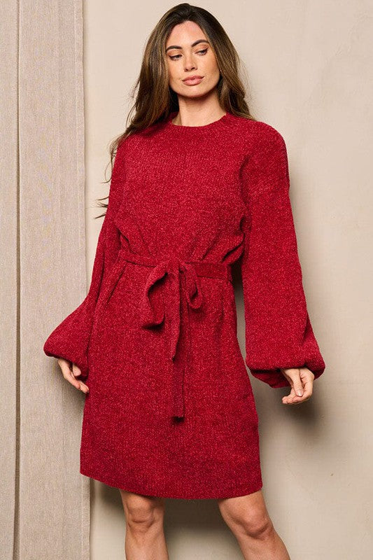 Vestido tejido rojo con cinturón
